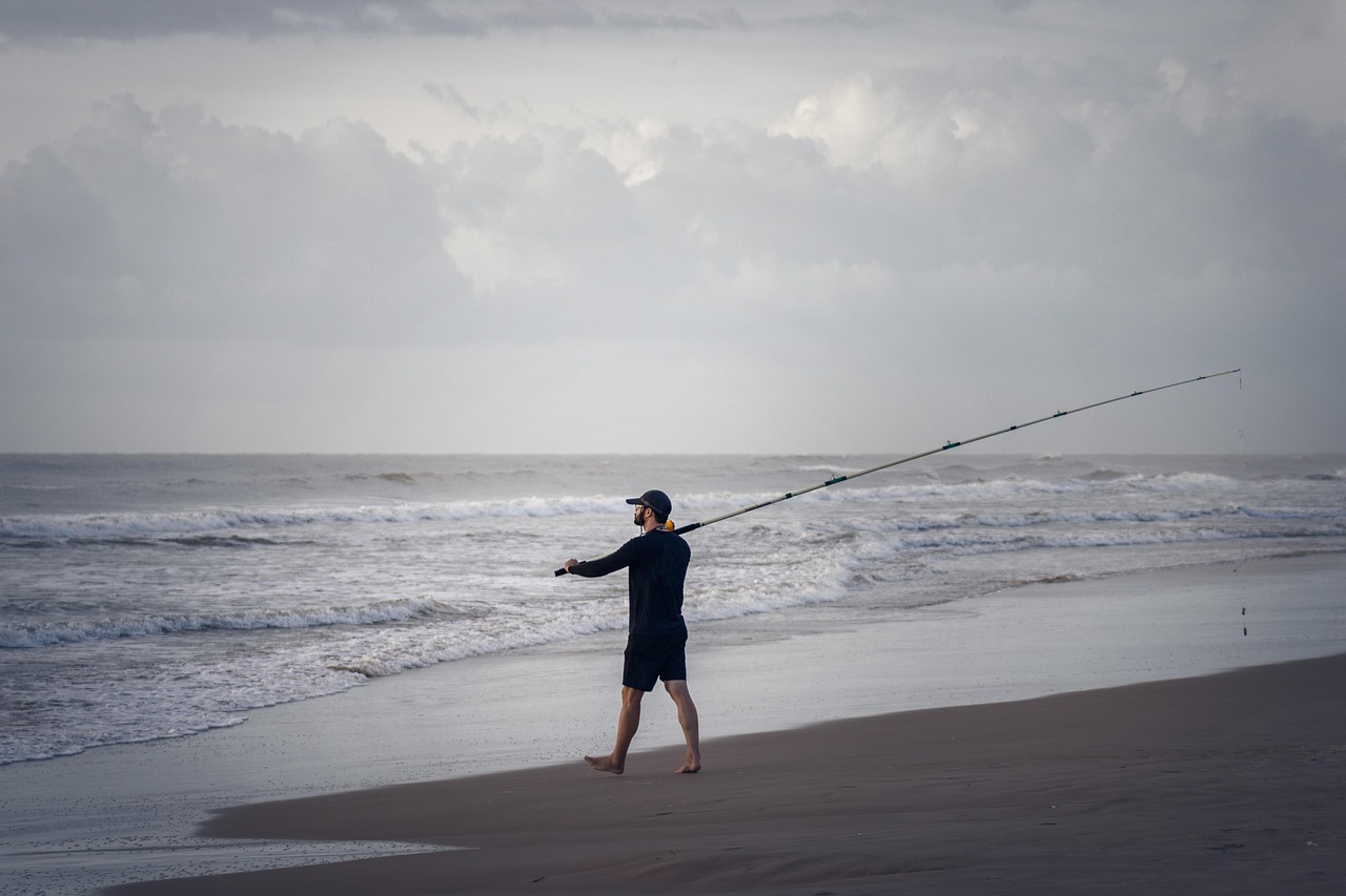 NY Freshwater vs Saltwater Fishing Licenses: Complete 2025 Guide